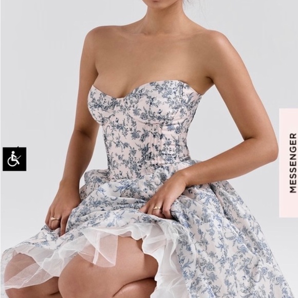 HOUSE OF CB BENNET DRESS - Picture 3 of 5